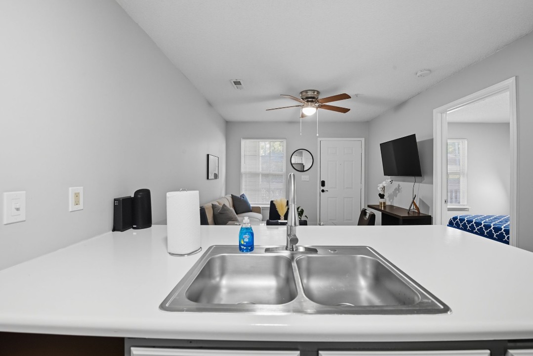 Meadowbrook 250 - 204 1bd/1bd