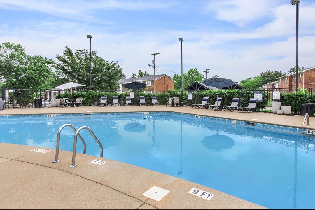 Brentwood Hills, C4- · Unit 1/1