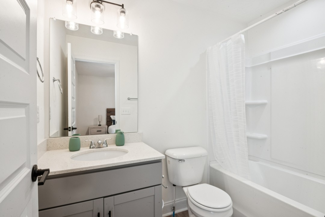 Arte Luxury townhomes D6 2/2.5