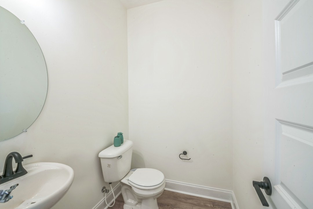 Arte Luxury townhomes F6 2/2.5
