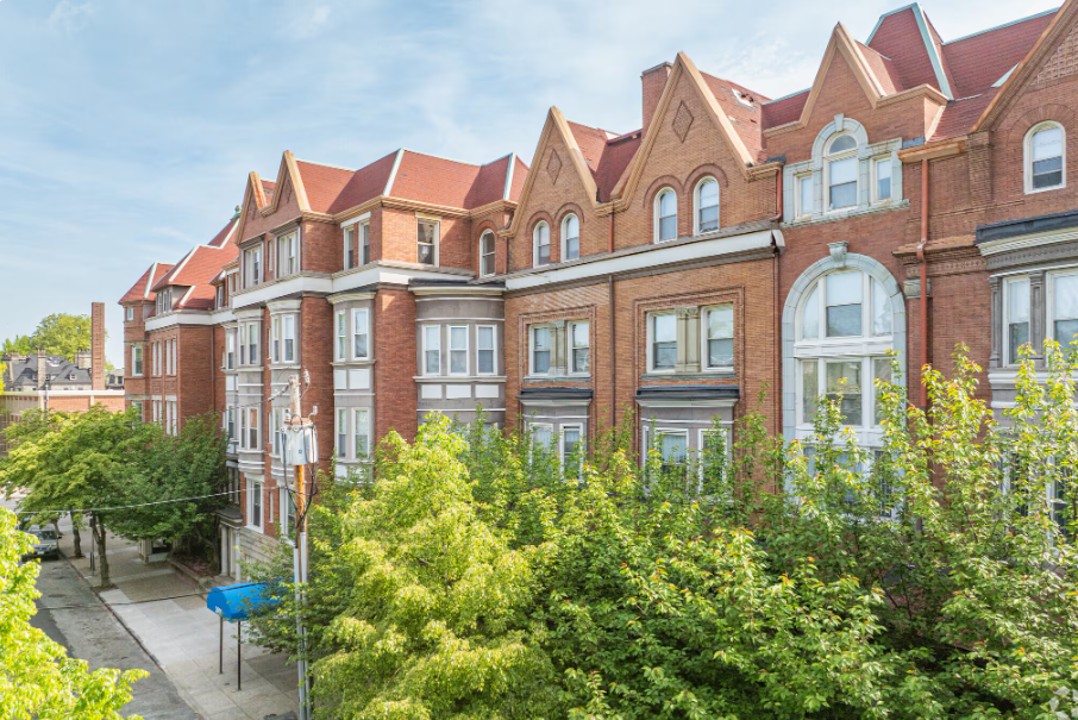 Carriage House C410 · Unit 1/1