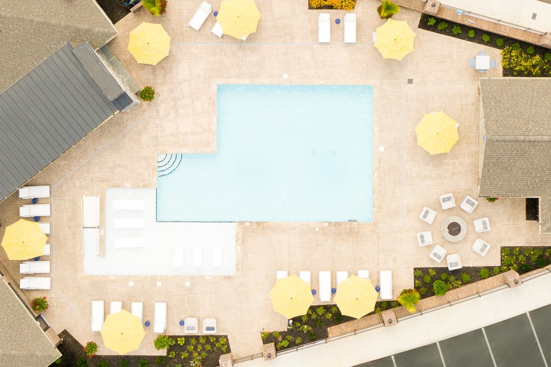 Overlook at Farragut 1306, · Unit 2/2