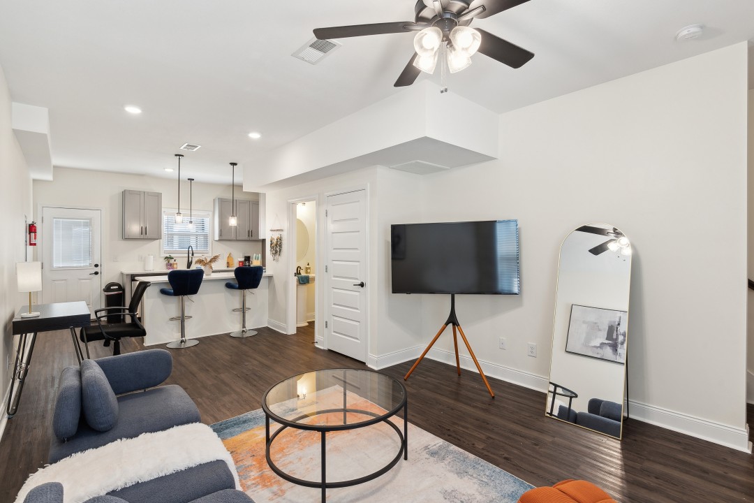 Alto · Unit B5 2bd/2.5 bth