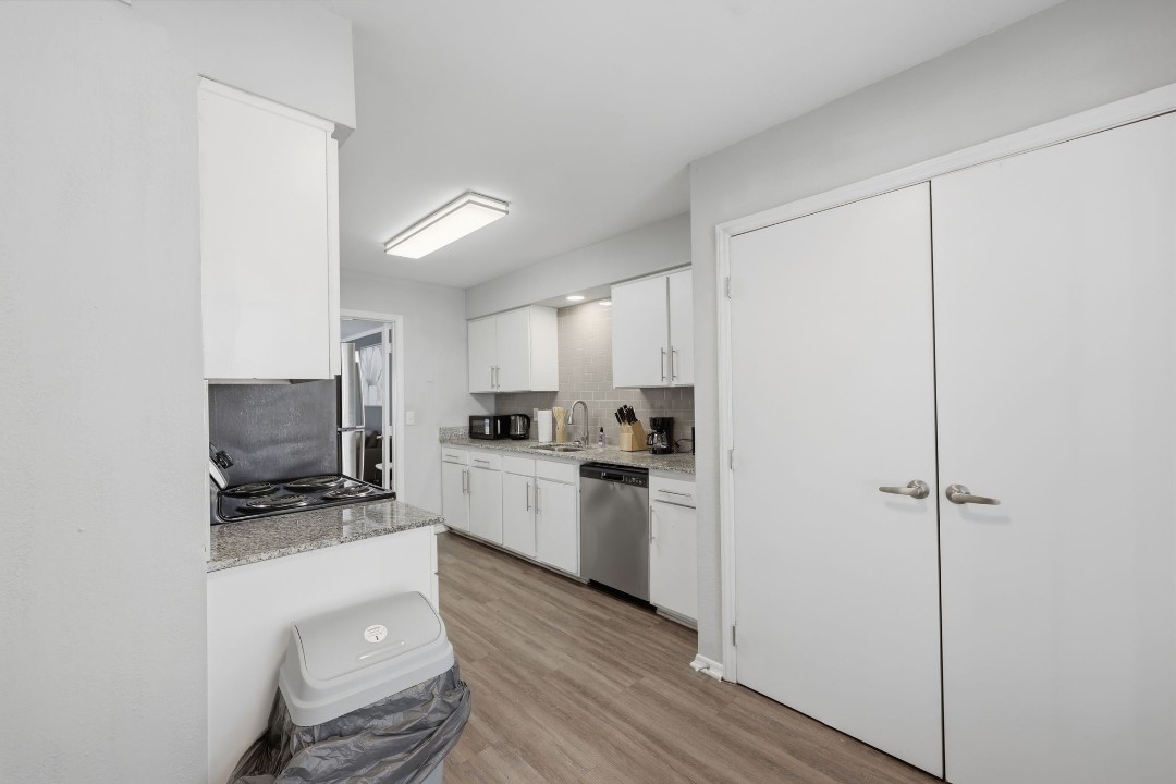 The Domain Apartments 4901C · Unit 1/1