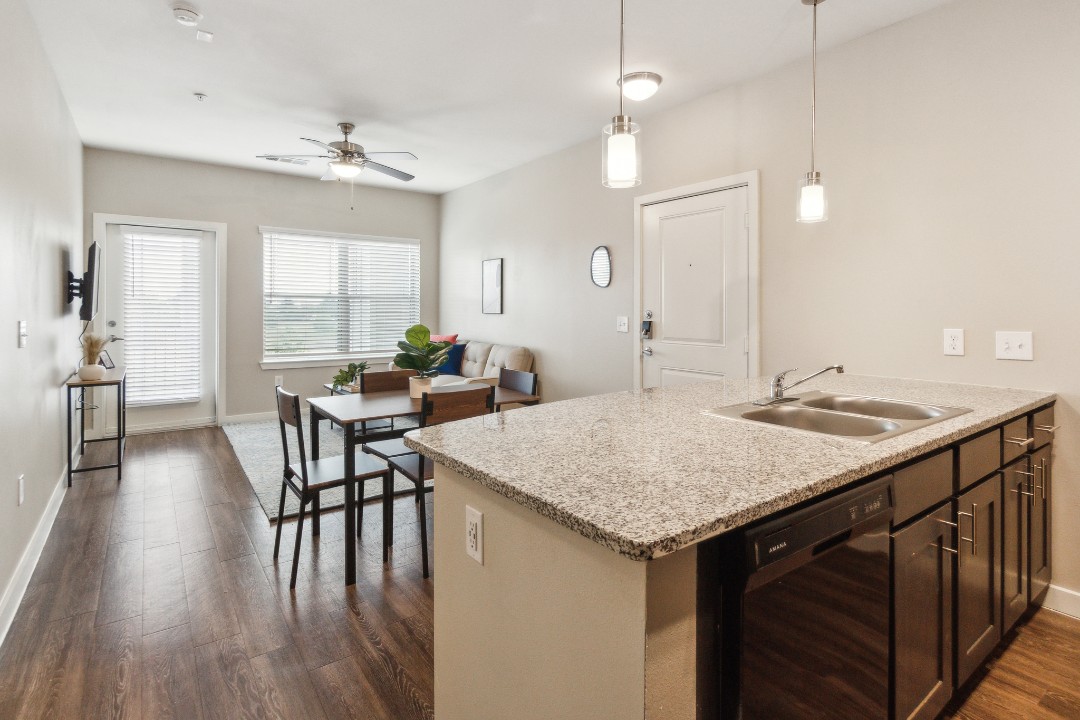 Smart Living Cypress Creek, · Unit 8302 2/2