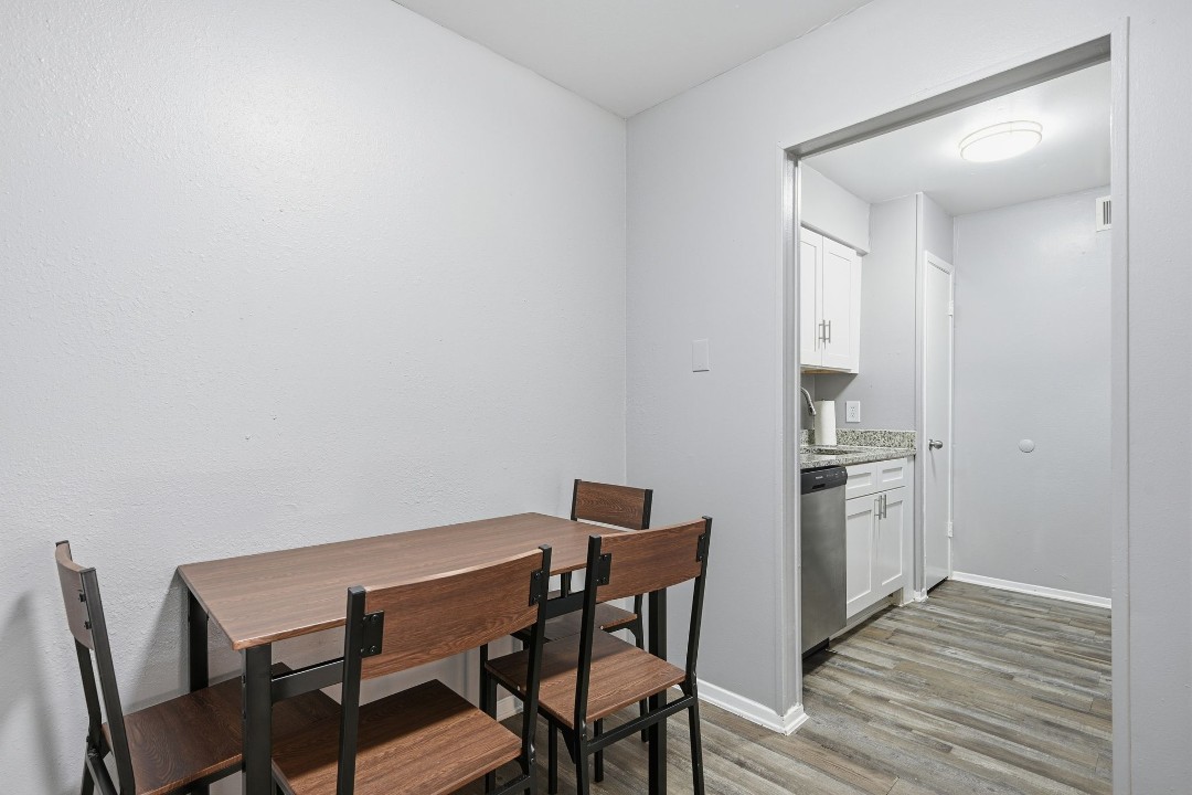 Eureka village · Unit 248 2/1