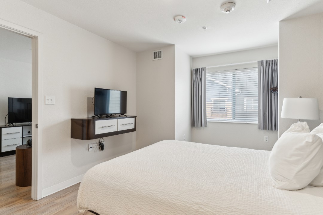 Simplicity At the Rim · Unit 1405 1/1