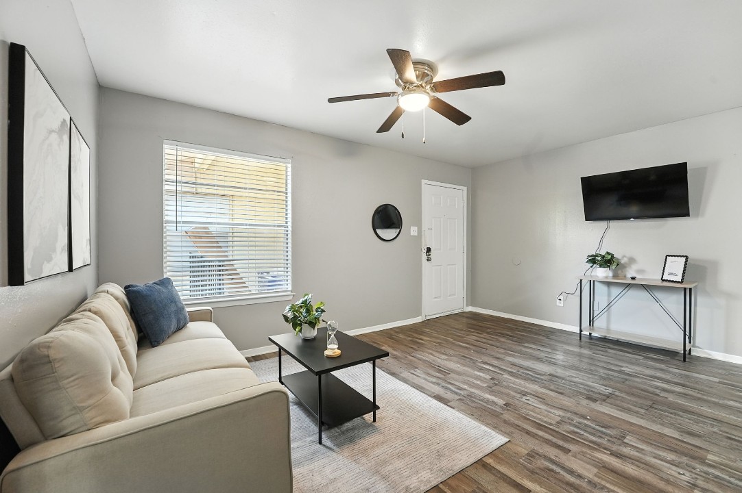 Eureka village · Unit 249 1/1