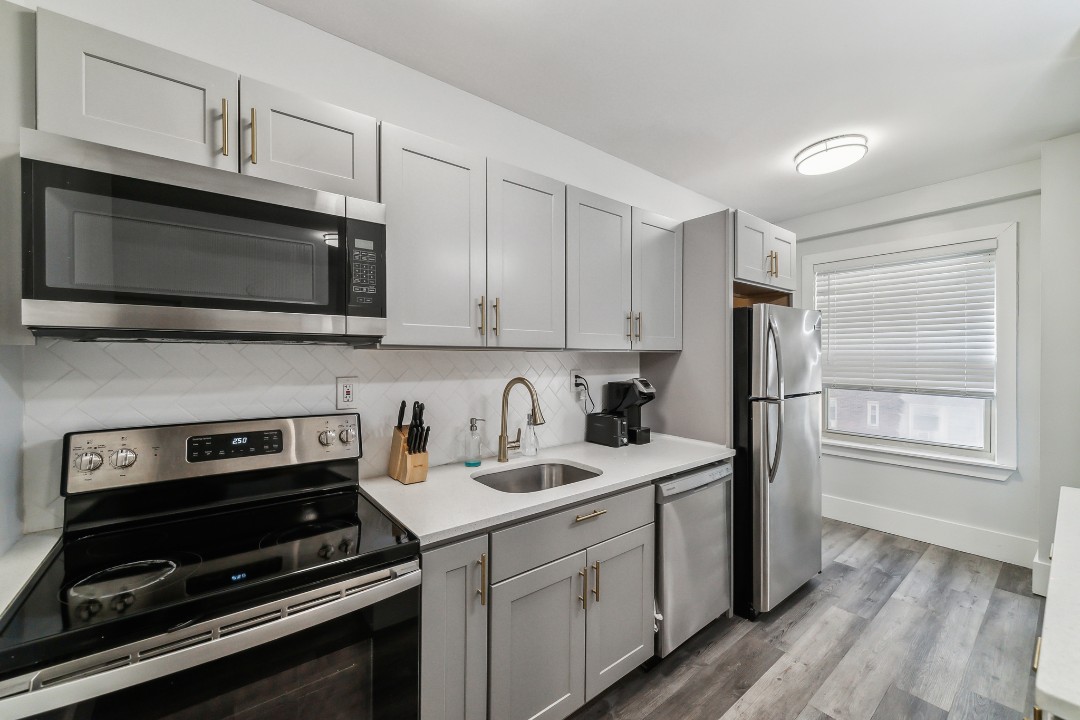 Fairfax Apartments · Unit 303