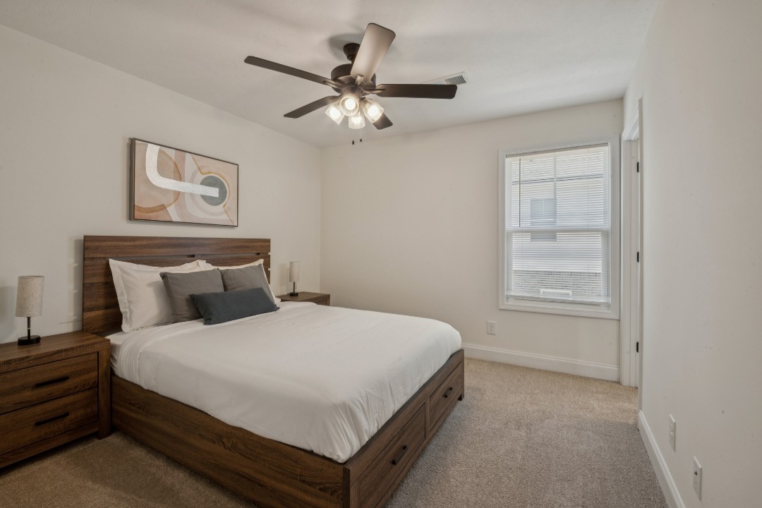 Arte Luxury townhomes D7 2/2.5