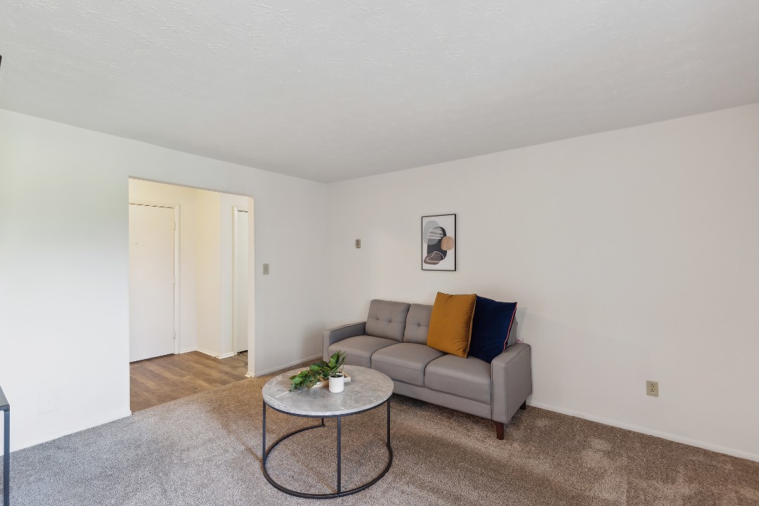 Midtown Towers 3217, · Unit 1/1