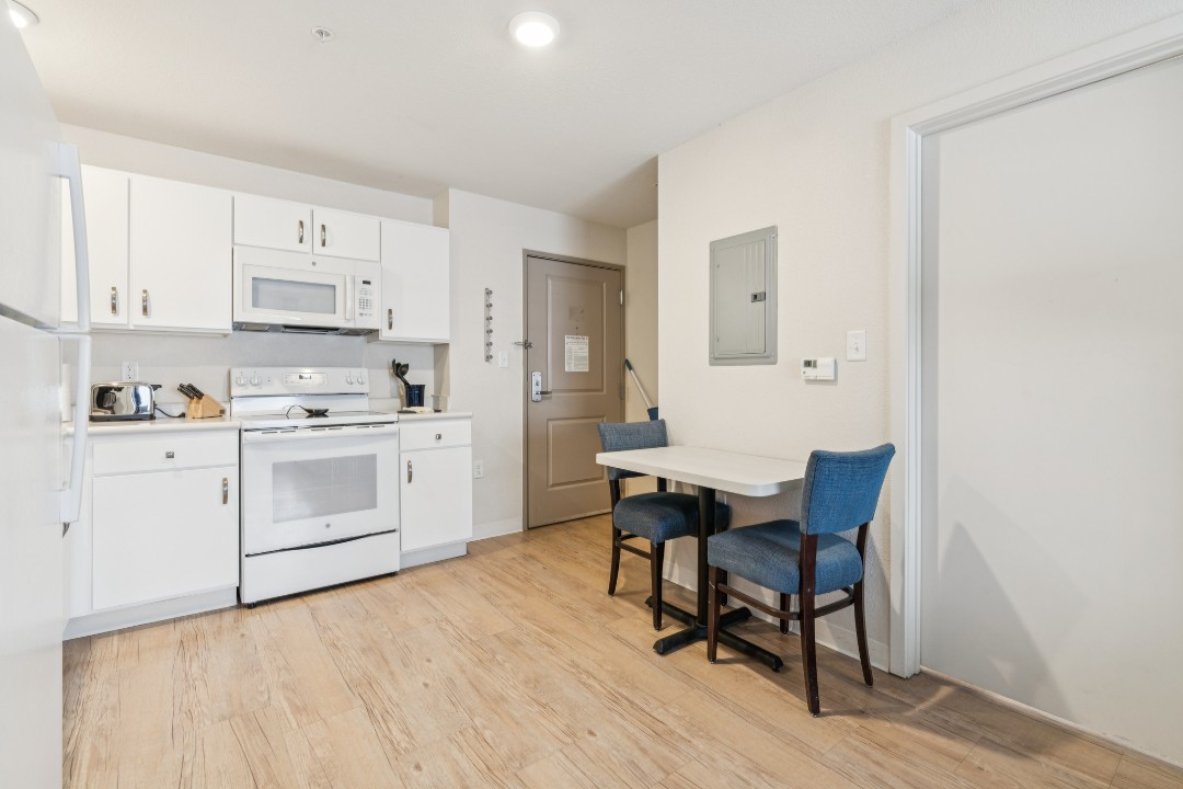 Simplicity At the Rim · Unit 1215  1/1