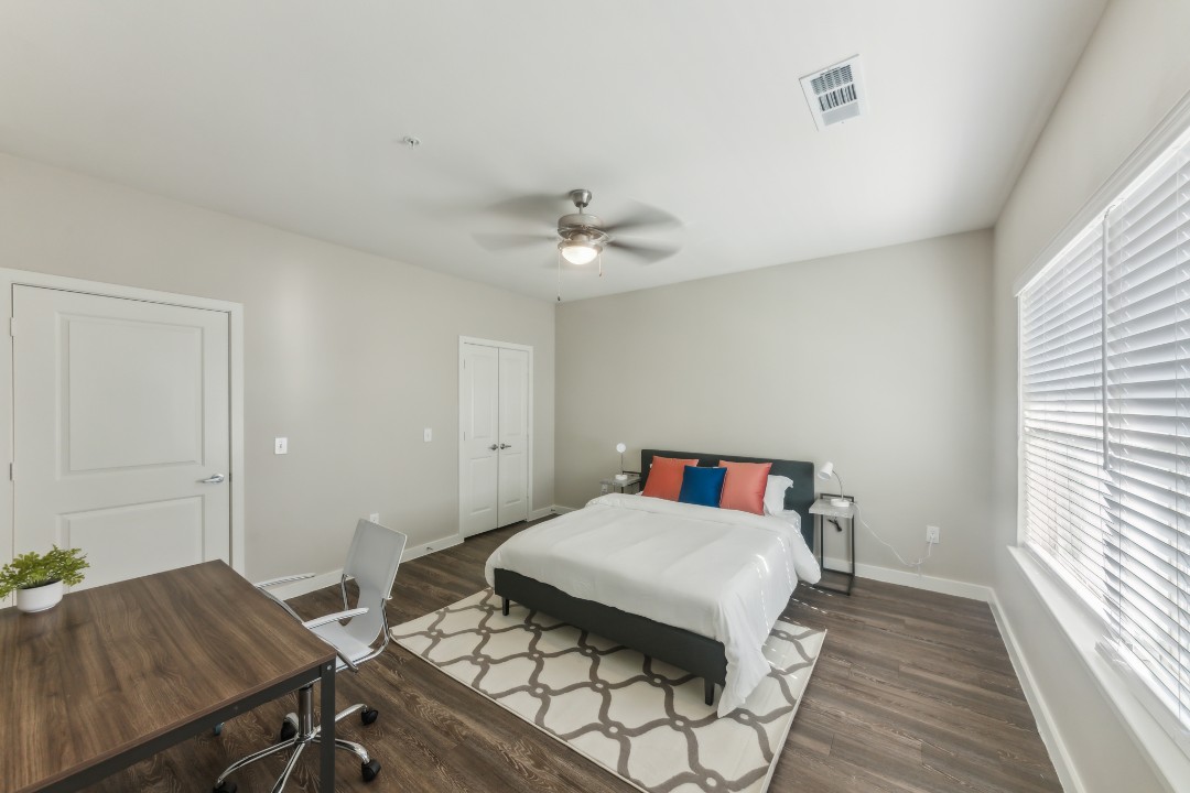 Smart Living Cypress Creek, 9206, · Unit 1/1