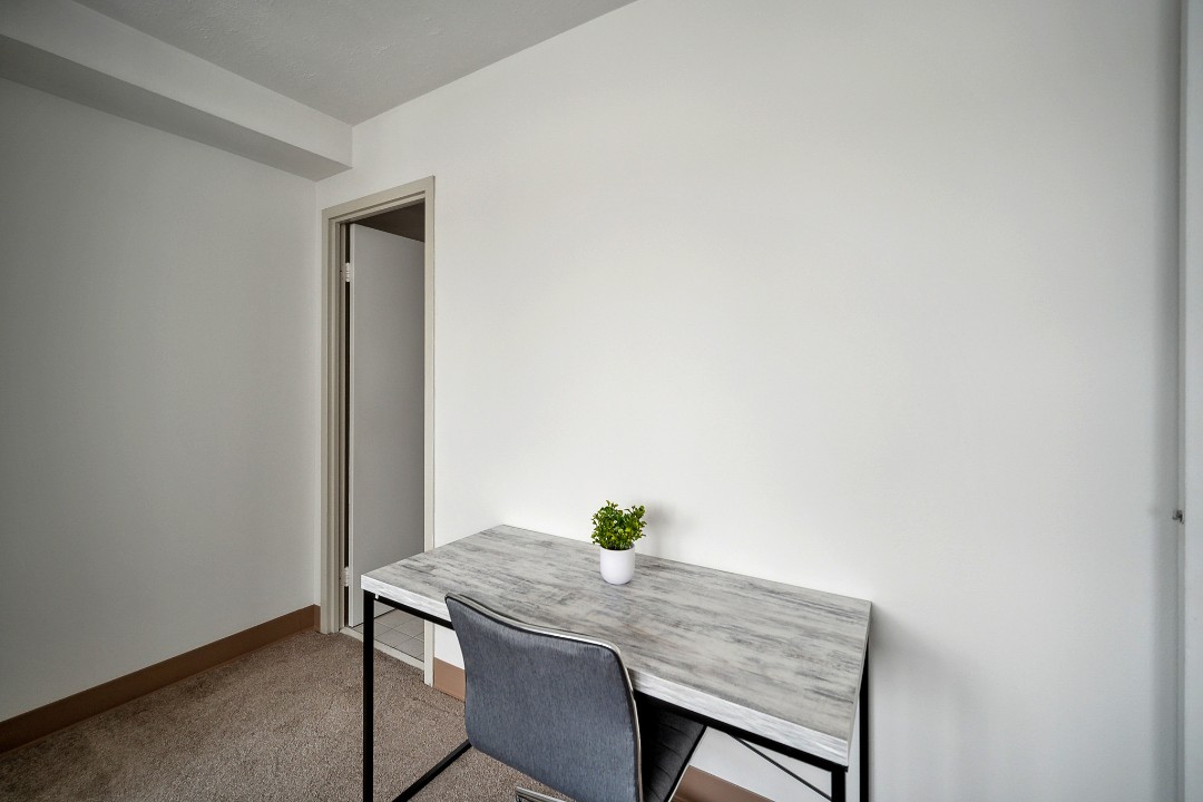 Pa Place 501, 2br