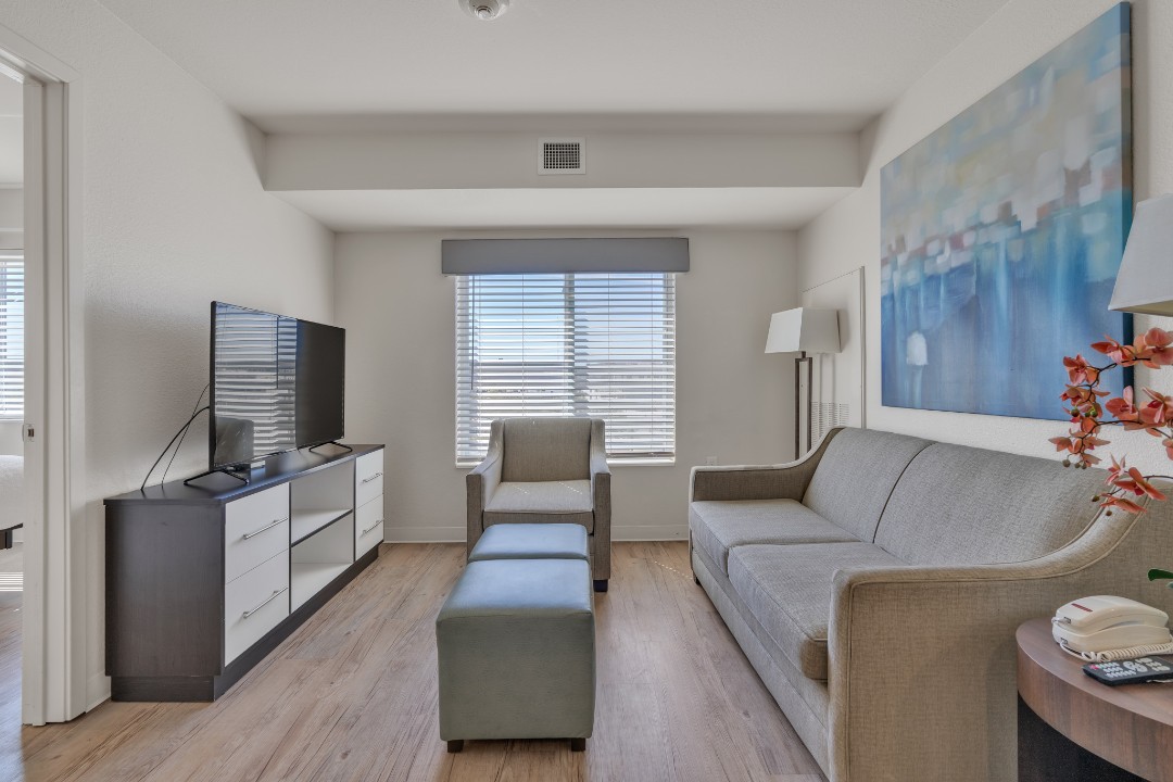 Simplicity At the Rim · Unit 1414 2/2