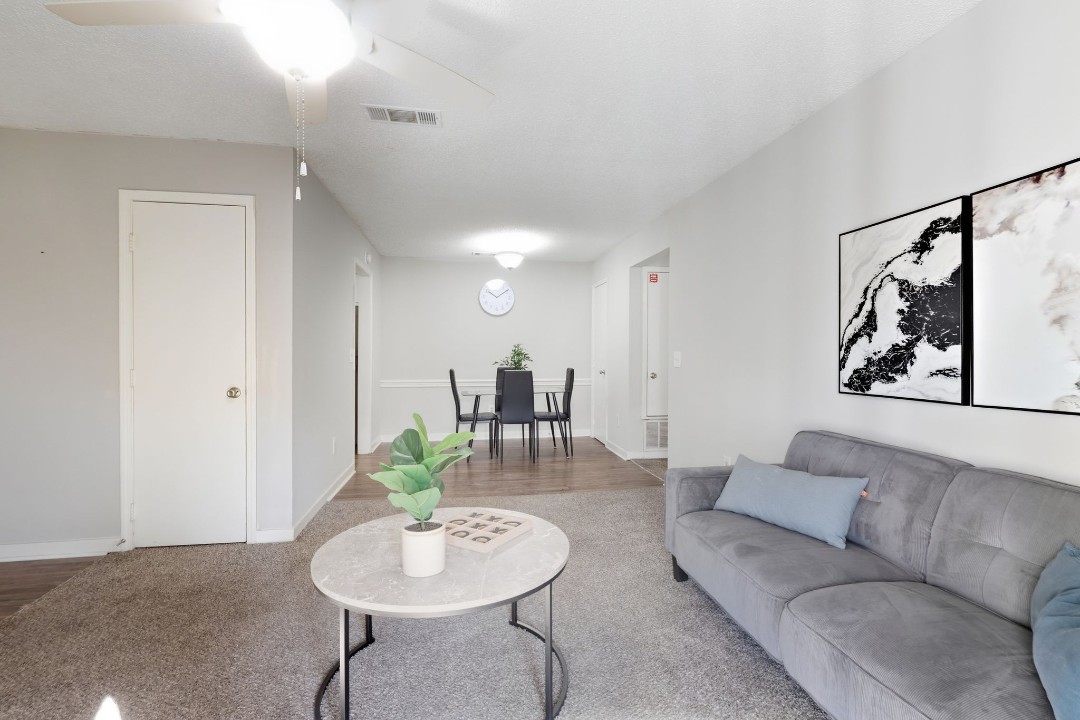 Northtown 5D · Unit 2/2