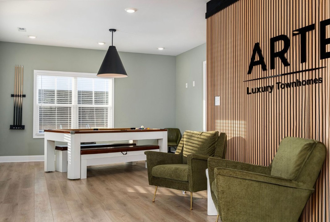 Arte Luxury townhomes B1 2/2.5
