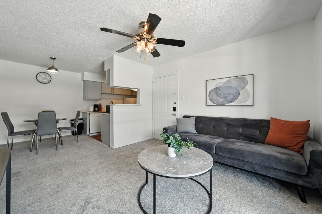 Mueller Flats · Unit 314 1/1