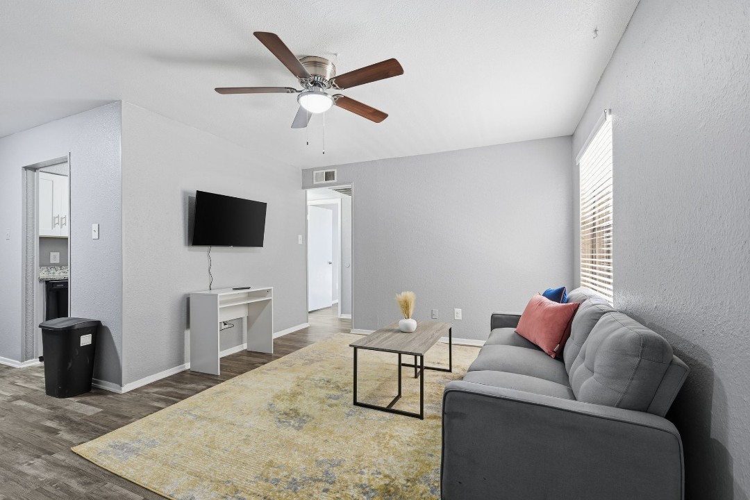 Eureka village · Unit 152 1/1