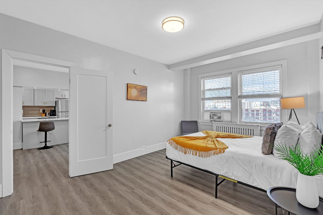 Fairfax Apartments · Unit 725 1/1