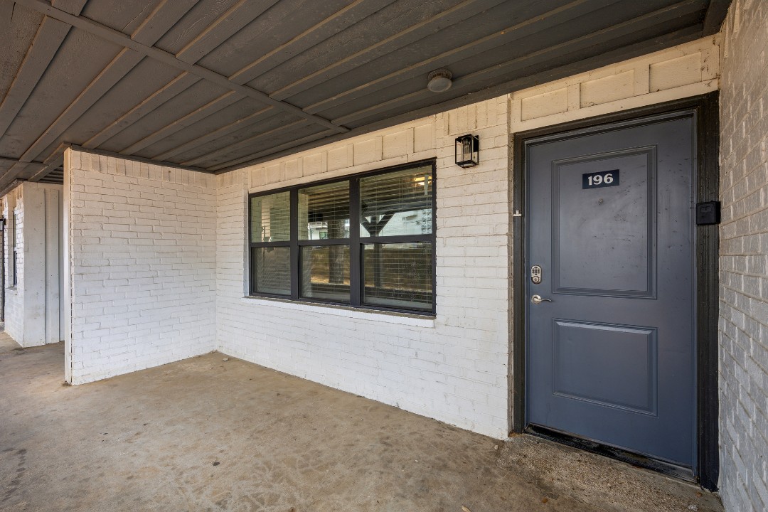 The Sutton · Unit 196  1/1