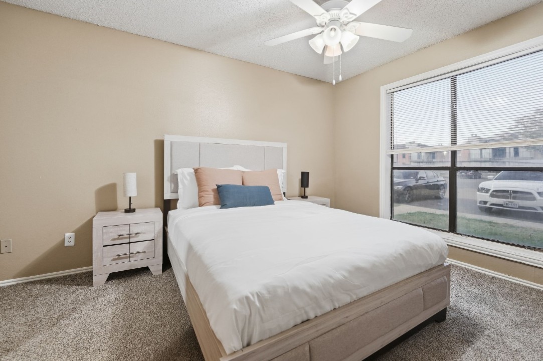 District West · Unit 815
