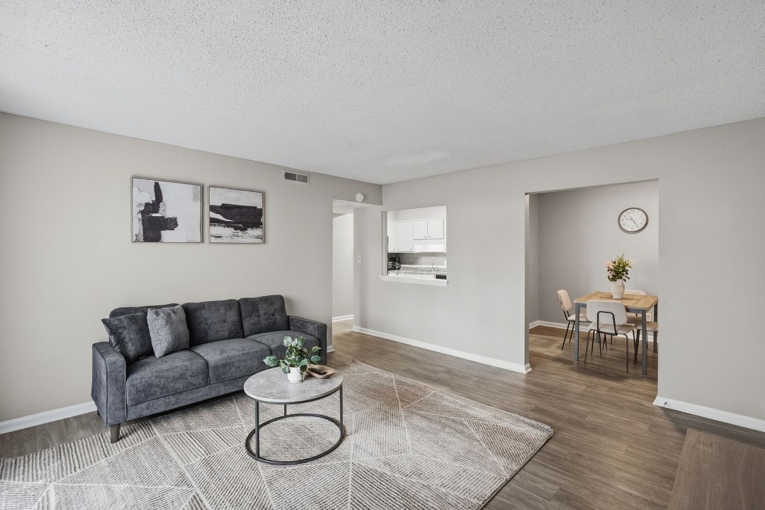 Tucker Square 2/1.5 · Unit 1302C