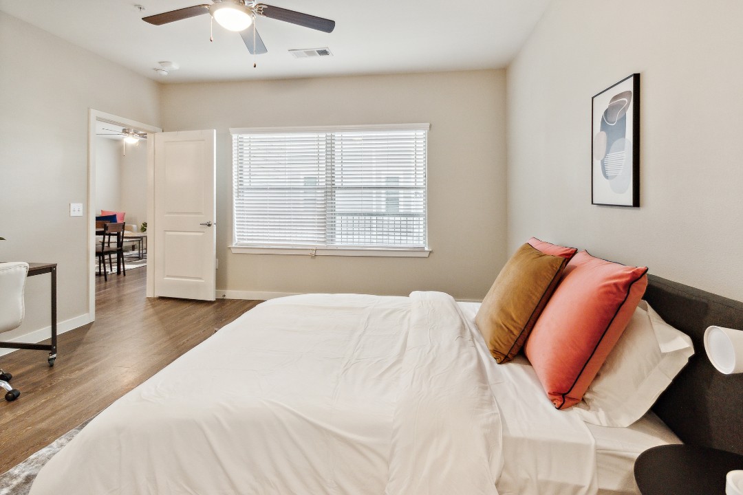 Smart Living Cypress Creek, 7206, · Unit 1/1