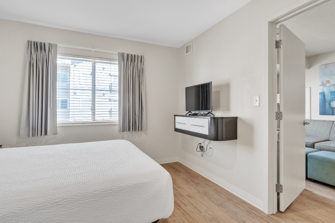 Simplicity At the Rim · Unit 1309 1/1