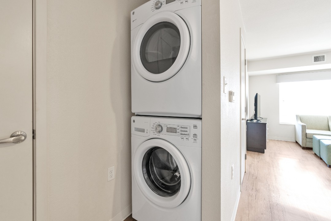 Simplicity At the Rim · Unit 1214  2/2