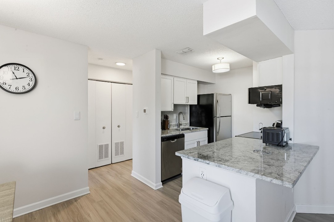 Taylor at 502 · Unit unit 2301-203 1/1