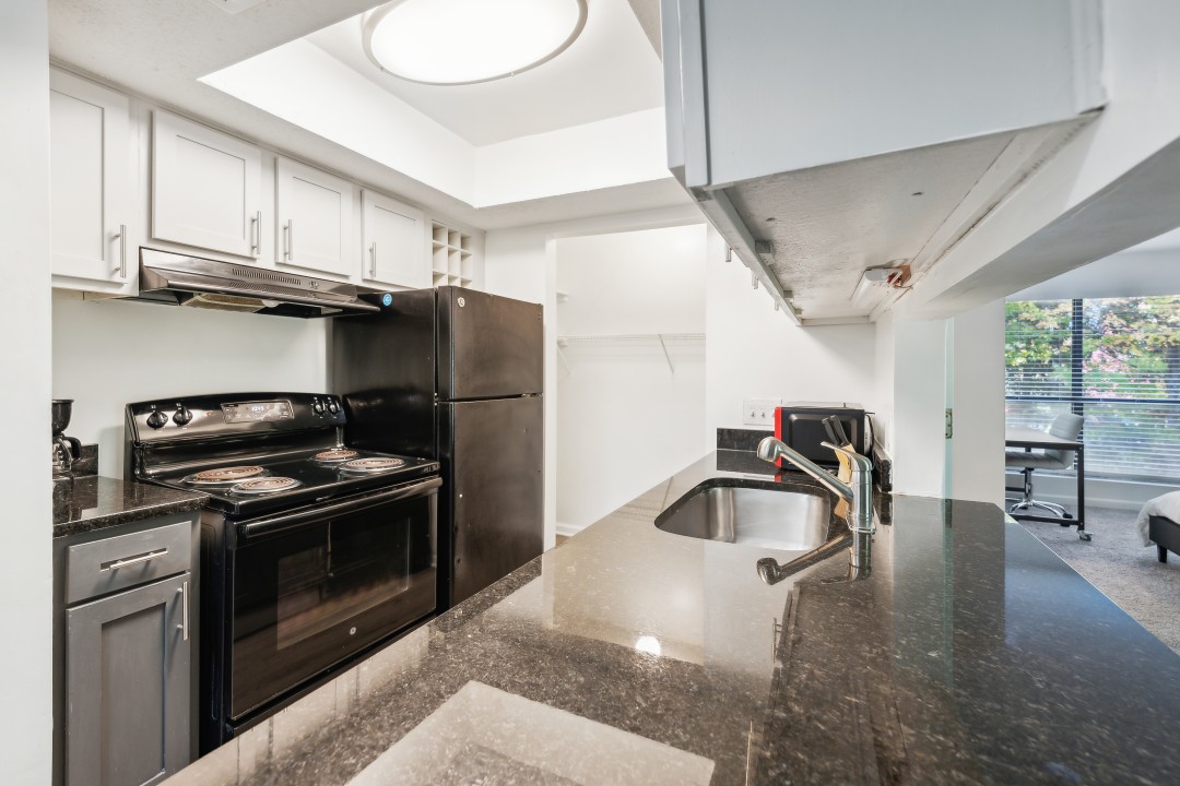Northcliffe 405 - · Unit 2/2