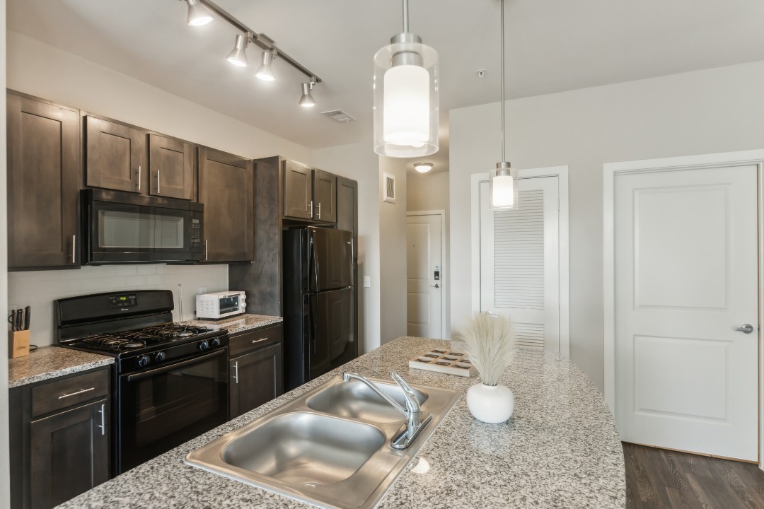 Smart Living Cypress Creek, 9206, · Unit 1/1