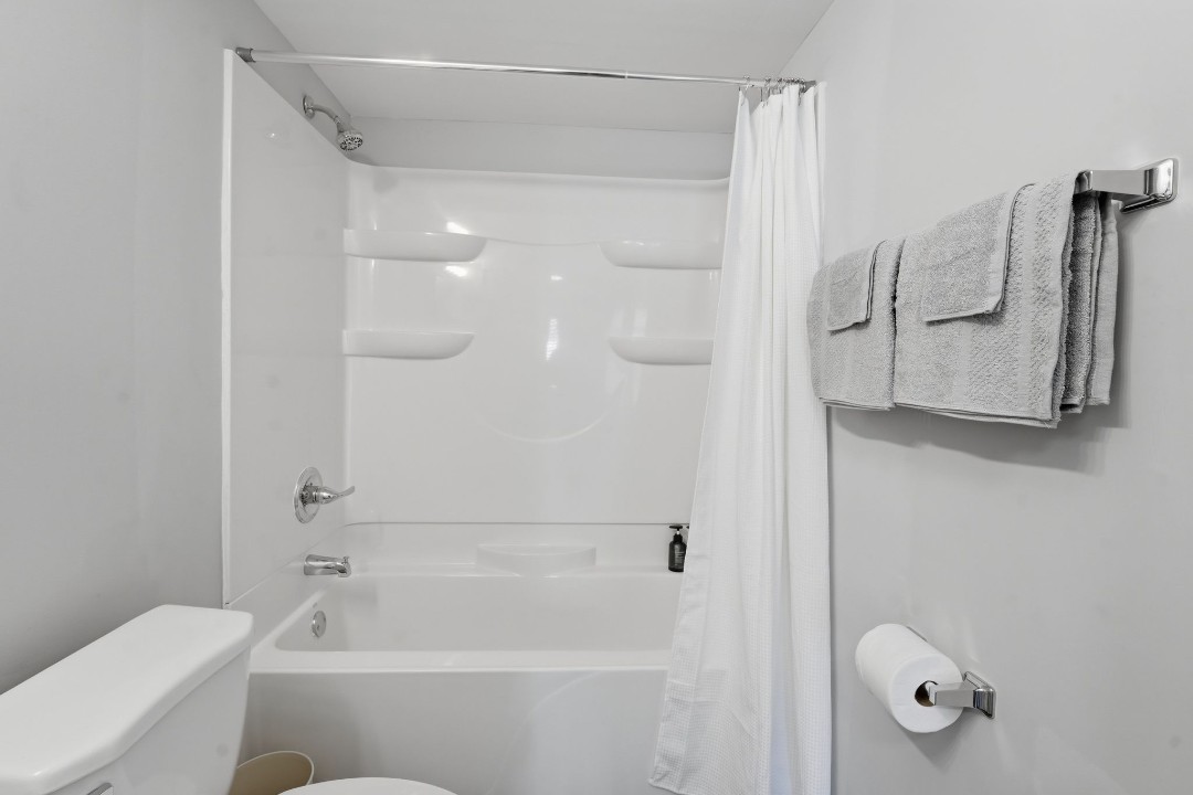 Crossings at · Unit 501 M61 2bd/2bth