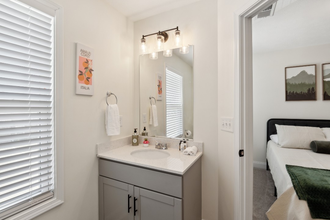 Alto · Unit A2 2bd/2.5 bth