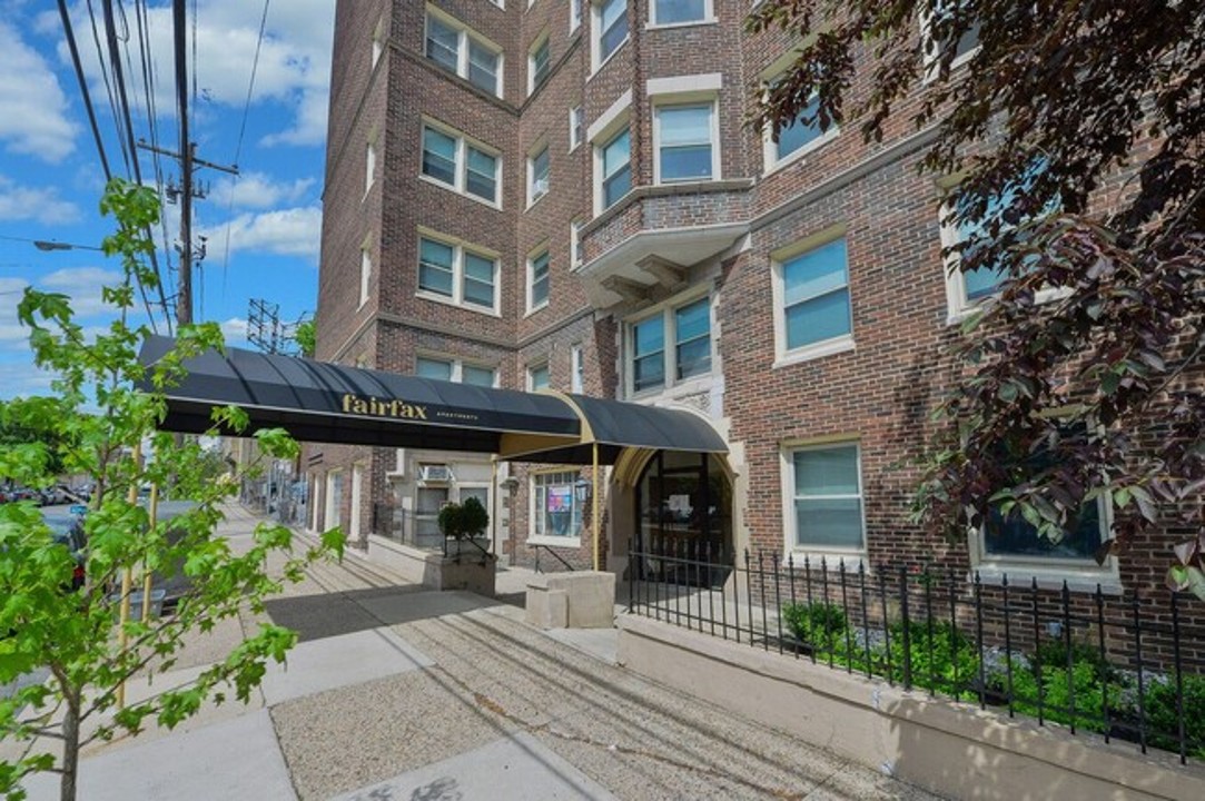Fairfax Apartments · Unit 126 1/1