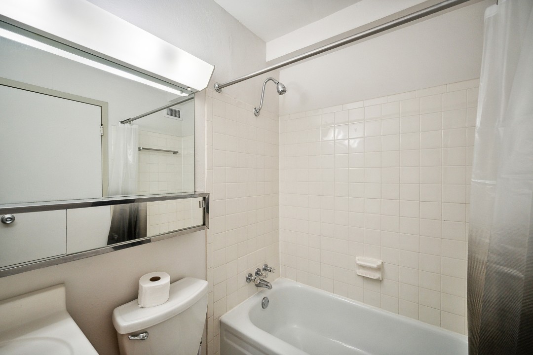 Pa Place 501, 2br