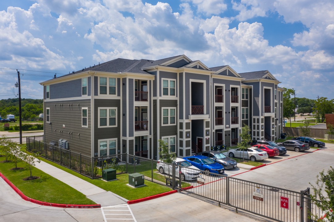 Smart Living Cullen, 4307, · Unit 2/2