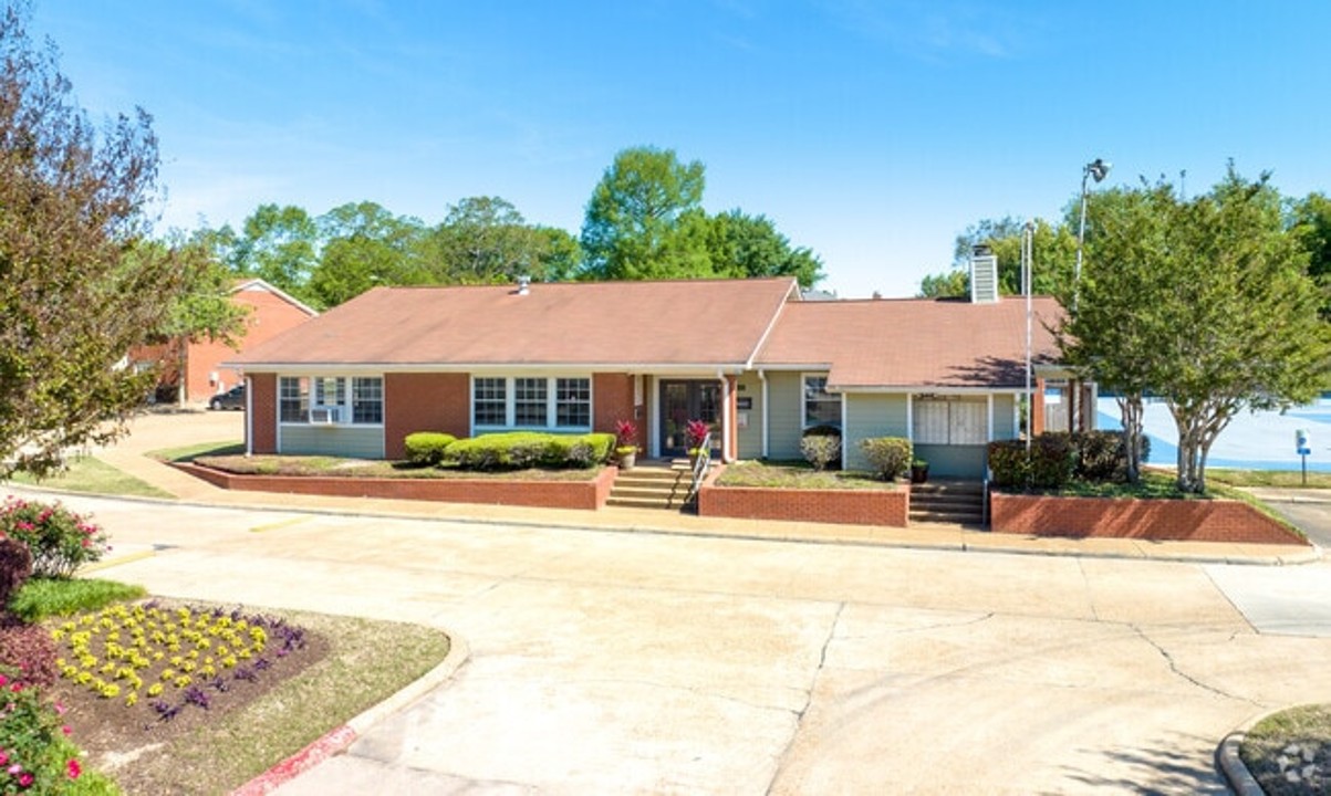 Northtown 15F · Unit 1/1