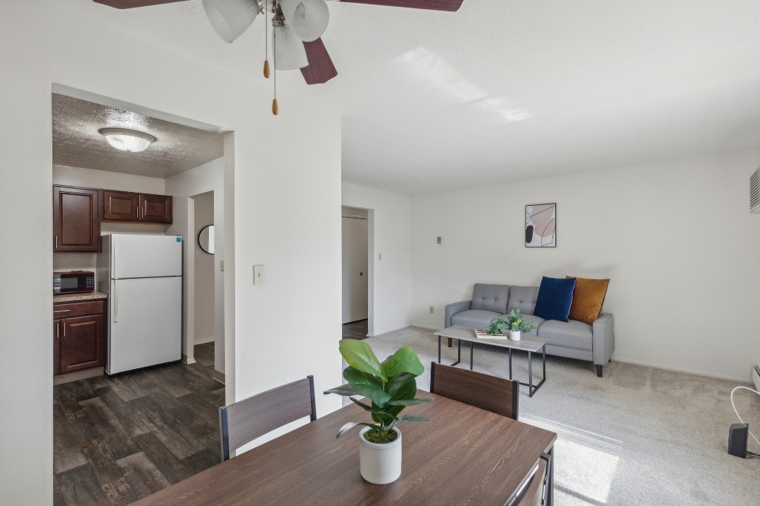 Midtown Towers 3402, · Unit 1/1