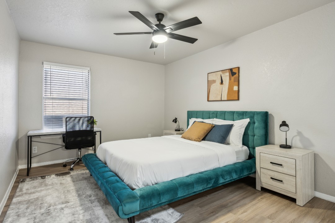 1 Bedroom · Signature layout