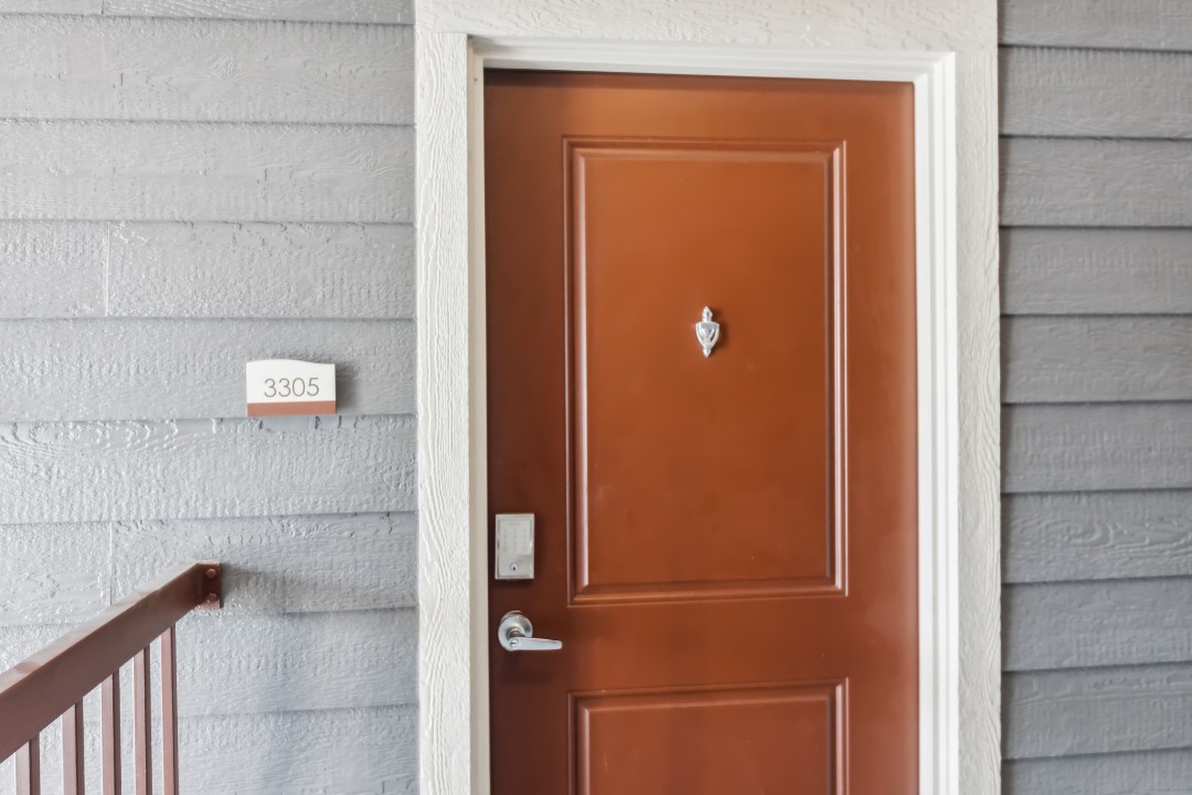 Smart Living Cullen, · Unit 3305 1/1