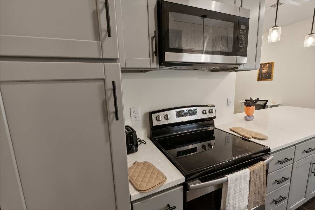 Alto · Unit Q7 2bd/2.5 bth