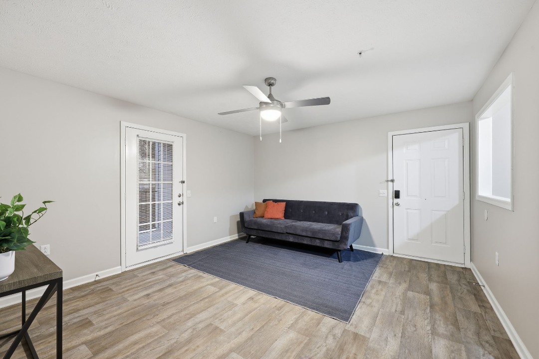 Highland Park apartments · Unit 904 2/2