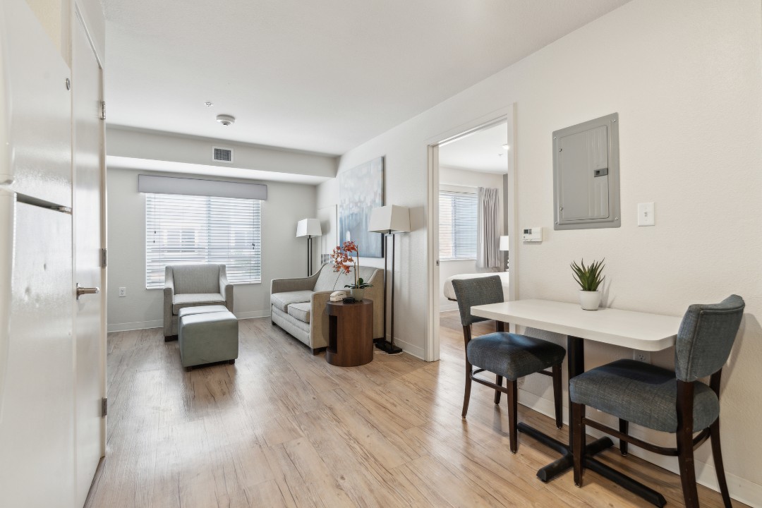 Simplicity At the Rim · Unit 1207  1/1