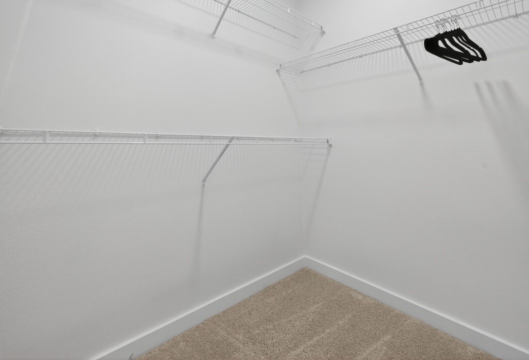 Spectra Parks · Unit 7105 2/2