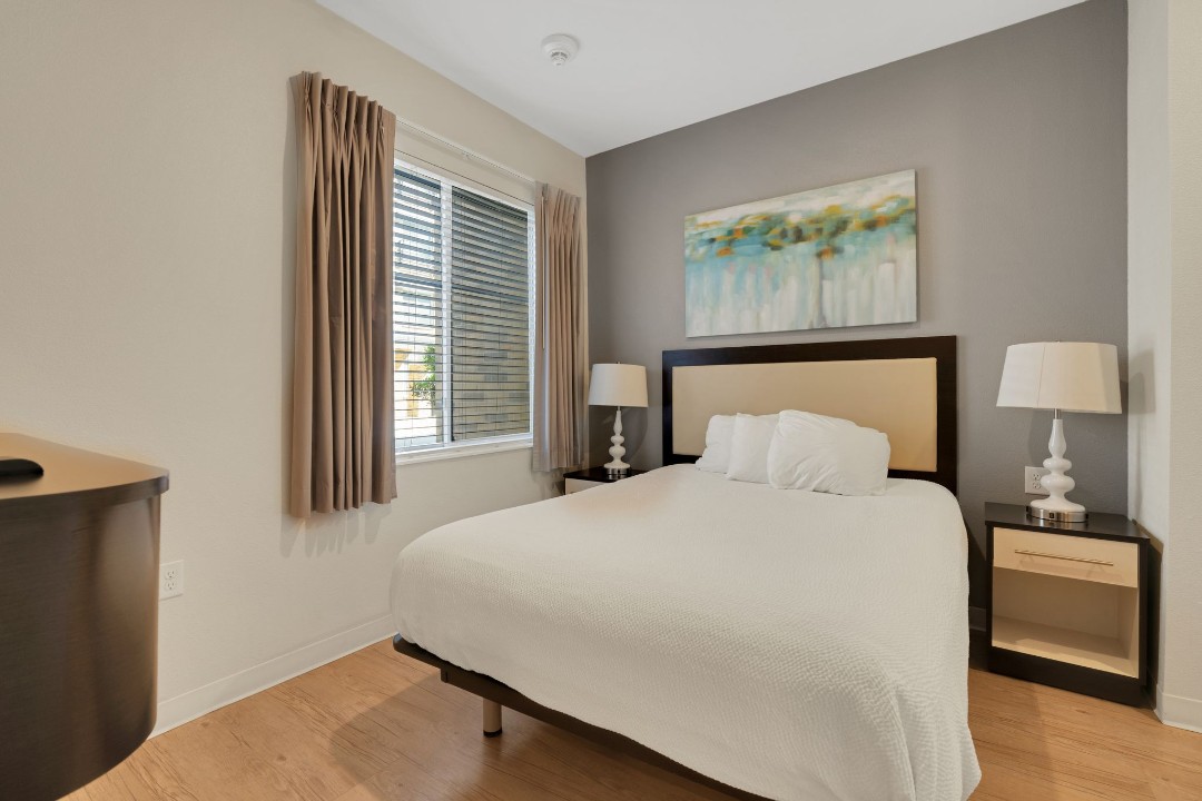 1 Bedroom · Signature layout
