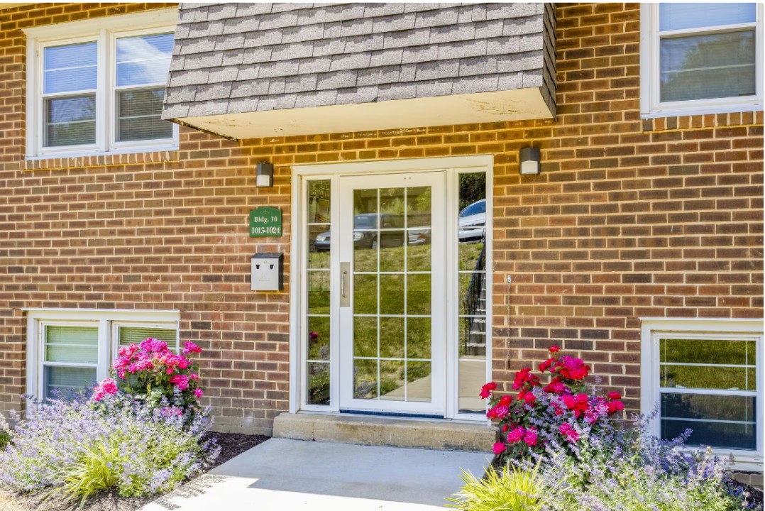 Pinebrook 1122 Wharton Drive 2 Bed 2 Bath