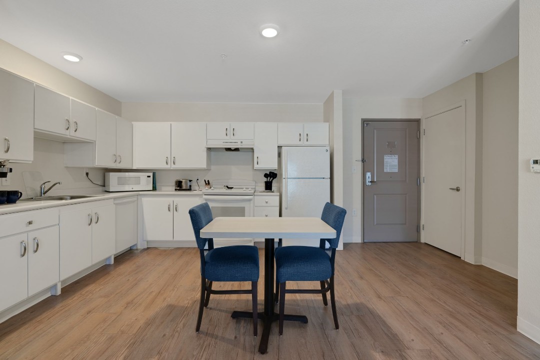 Simplicity At the Rim · Unit 1409 1/1