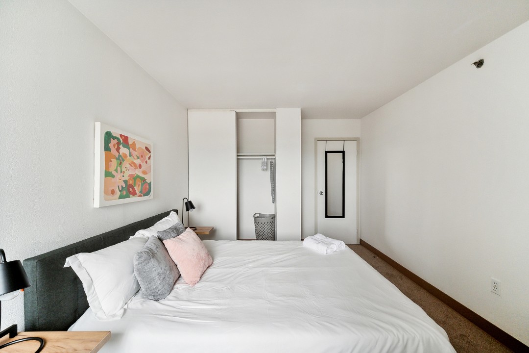 Pa Place 2107, 1br